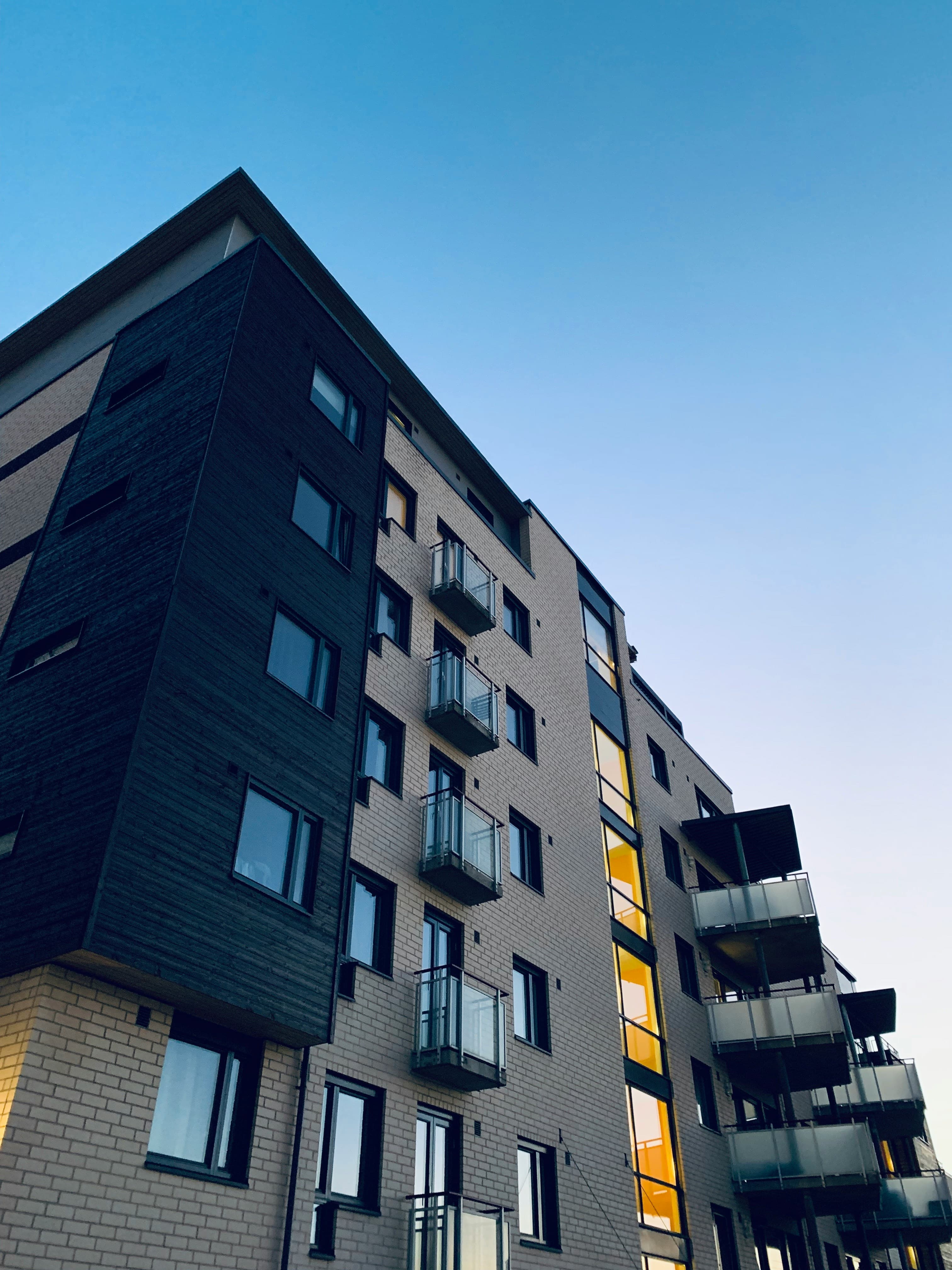 Apartment complex cleaning services